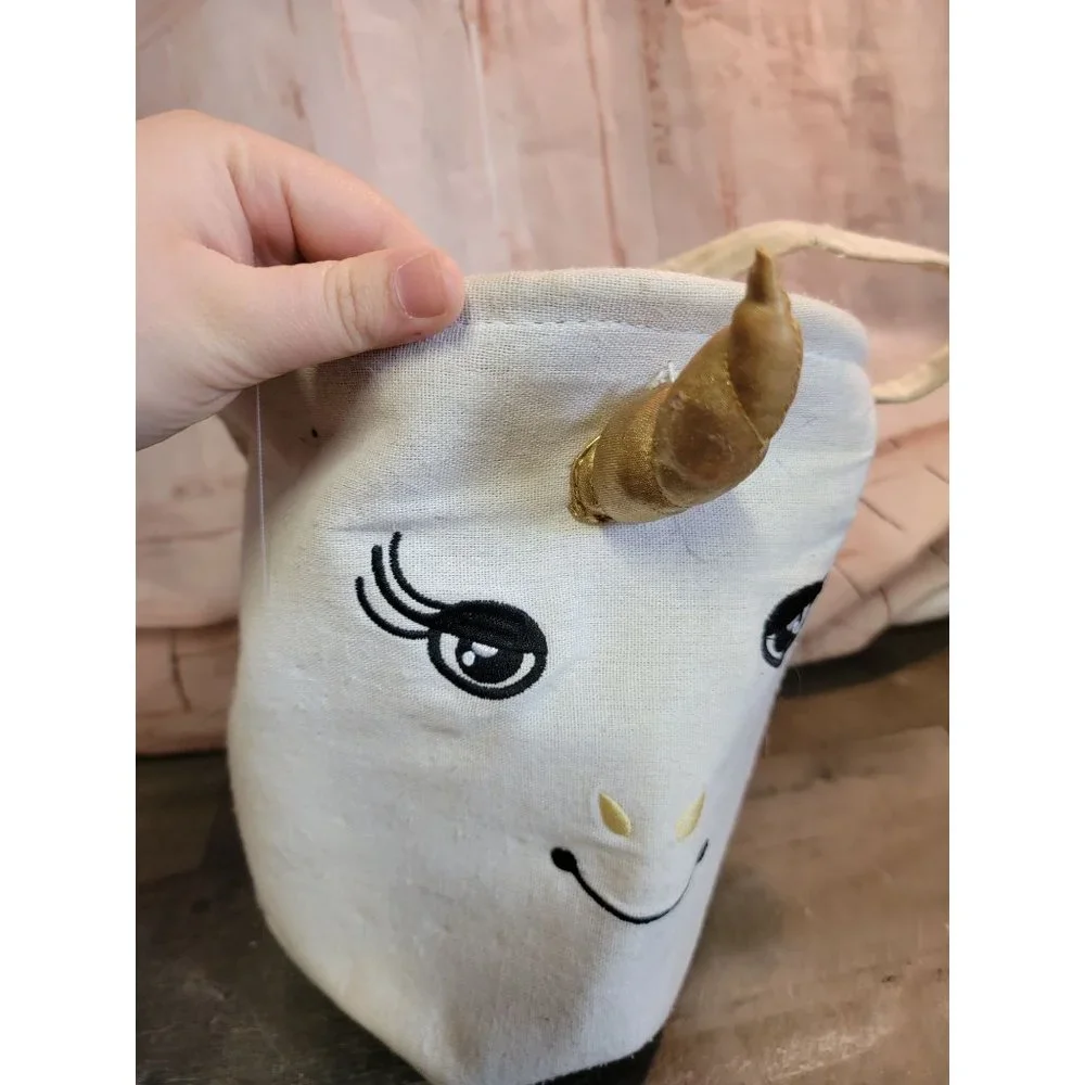 White‎ unicorn fabric bucket bin
